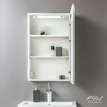 Зеркальный шкаф Alavann Alta 55