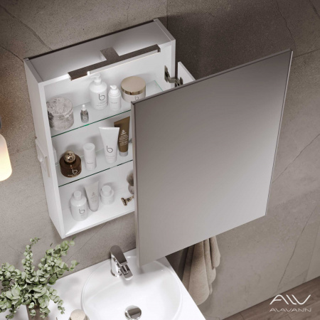 Зеркальный шкаф Alavann Cosmetic 55 с приближением