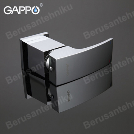 Смеситель на борт ванны на 3 отверстия Gappo Jacob G1107
