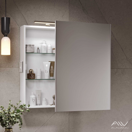 Зеркальный шкаф Alavann Cosmetic 55 с приближением